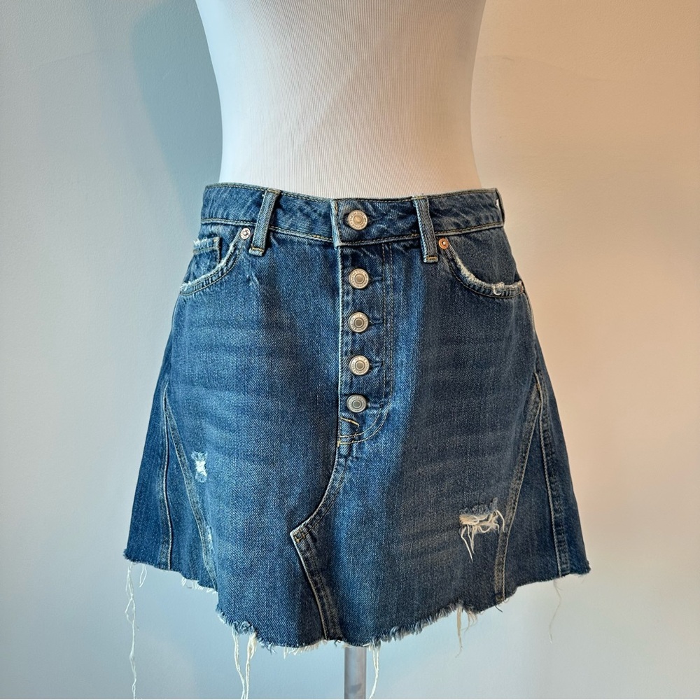 We the Free Harvey Blue Denim Mini Skirt Distressed Raw Hem Button Fly, size 31 - Picture 11 of 16